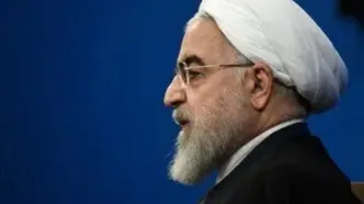 فحاشی بی‌سابقه علیه حسن روحانی در یک تجمع شبانه/ آیت الله رئیسی، امیرکبیر زمان، در 3 سال به اندازه 30 سال شما کار کرد/ ویدئو