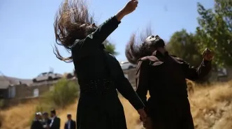 تصاویر؛ مراسم مولودی‌خوانی روستای پیرخضران