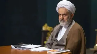 طائب: باید آغوش را برای هنرمندان باز کنیم و هر هنرمند یک بسیجی شود/ امروز به تصویر نیاز نداریم، به «تولید فاخر» نیاز داریم