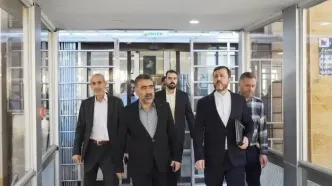 غریب آبادی عازم باکو شد