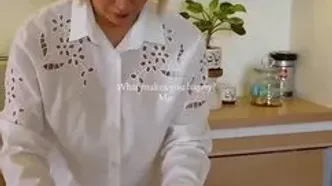 عصرونه امروز: شیرینی پفکی سیب و عسل به سبک همسر بهرام رادان؛ این عصرانه خوشمزه را از دست ندهید! + فیلم آموزشی از مینا مختاری