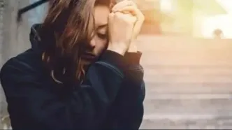 اگر افسرده‌اید، این غذاها را کمتر بخورید!