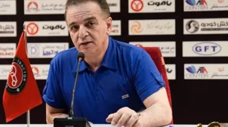 زنوزی: اگر بازی کنید، برکنارتان می‌کنم!