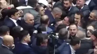 درگیری فیزیکی در پارلمان ارمنستان