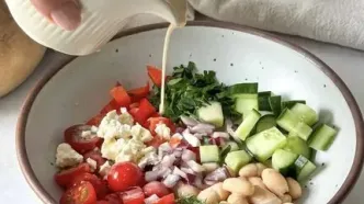 شام امشب با من: این سالاد ساده می‌تواند یک وعده کامل و سیرکننده باشد!