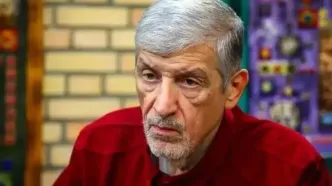 یک جریان تندرو فتوا می‌دهد، سلاح، پول و تشکیلات دارد و رسانه و صداوسیما را نیز در اختیار دارد/ نگرانیم این است که نظام جمهوری اسلامی با وجود شناخت این جریان و ضرباتی که از آنها خورده، برخورد مؤثری انجام نمی‌دهد/ یک مجری صداوسیما در صادرات نفت نیز فعال است