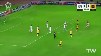 ویدیو: گل اول سپاهان به فجرسپاسی توسط آریا یوسفی