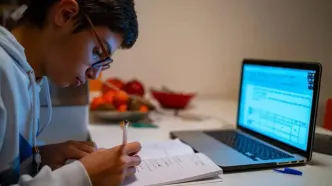 هشدار آموزش‌وپرورش درباره مدارس آنلاین خارجی در ایران