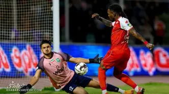 اعتراف بیفوما بعد از فرصت سوزی در دیدار پرسپولیس و خیبر