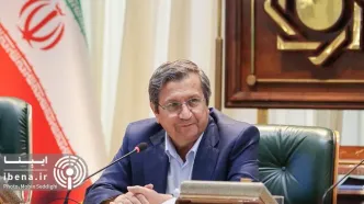 همتی: ۶۵۰ میلیون حساب بانکی به ۳۰۰ میلیون می‌رسد