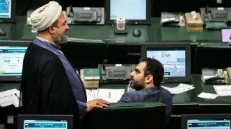 حبس رسایی و معمای ماده ۸۸ |  ادامه کار نماینده زندانی در هاله‌ای از ابهام | رفقا به کمک می‌آیند؟