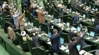 شأن مجلس را قربانی مطامع جناحی نکنید/ تلاش برای کشف قیمت نمایندگان مجلس