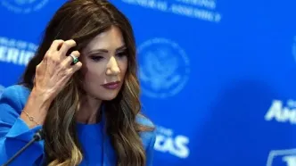 کریستی نوم، وزیر باربی ترامپ، از همسرش طلاق می‌گیرد | جنجال لباس زنانه به تن شوهر!