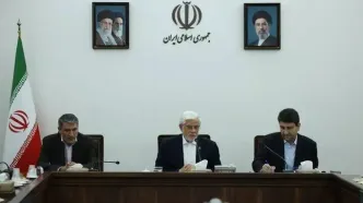 عارف: برای ارتقای امنیت سایبری کشور باید به تجهیزات مخابراتی ساخت داخل متکی باشیم