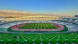 آغاز کاشت چمن هیبریدی در ورزشگاه آزادی