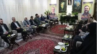 دیدار جمعی از نمایندگان ادوار مجلس با خانواده شهید لاریجانی