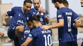 ببینید؛ خلاصه بازی گل گهر 3 - استقلال خوزستان 0