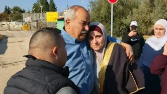 ماجرای آزادی خبرنگار فلسطینی پس از ۴۵۰ روز اسارت در زندان‌های اسرائیل