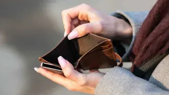 کارزار بیش از ۹هزار کارمندان دولت/ درخواست ترمیم مزد در نیمه دوم سال