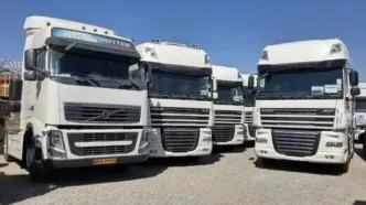 ویدیویی عجیب از برگزاری یک عروسی پشت تریلی در تهران!
