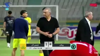 سیلی ساکت الهامی به حجت احمدی بازیکن پیکان(ویدیو)