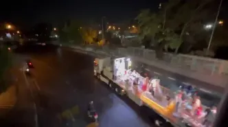 ویدئویی عجیب از برگزاری عروسی پشت تریلی در تهران!