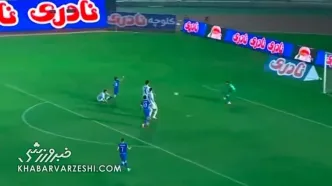 ویدیو| VAR پنالتی استقلال را رد کرد