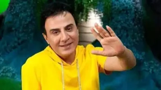 اشک‌های داریوش فرضیایی برای مادرش در یک مراسم+فیلم