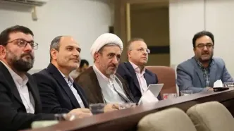 بازدید هیأت عالی دادسرای انتظامی قضات از اتاق پایش مرکز آمار و فناوری اطلاعات قوه قضائیه