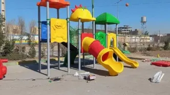 شهرداری خرمشهر سرسره شکسته را سیمان‌کاری کرد!