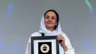 گلاب آدینه: بازیگری با پارتی ماندگار نمی‌شود+فیلم