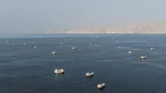 انفجار ۳ نفتکش متخلف هنگام عبور از مسیر غیر مجاز و رها شدن آنها در سواحل جنوبی تنگه هرمز
