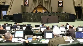 خیز مجلس برای ۸ استیضاح؛ جدال بهارستان با پاستور بالا گرفت