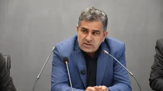 ترمیم مزد باید در نیمه دوم سال انجام شود/ تورم برخی کالاها به ۱۶۰ درصد رسیده است/ بازنشستگان و کارگران ما با وجود نارضایتی‌ها نجابت نشان می‌دهند
