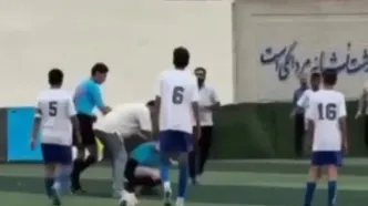 صحنه‌های شوکه‌کننده از کتک‌خوردن داور در فوتبال ایران!