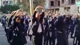 ورزش صبحگاهی مدیر آموزش و پرورش با دختران دبیرستانی