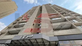 فیلم صحنه انتقال اجساد 4 عضو خانواده قربانیان قتل عام در برج 4 هرمزان شهرک غرب تهران / داماد خانواده حتی نظافتچی را به رگبار بست
