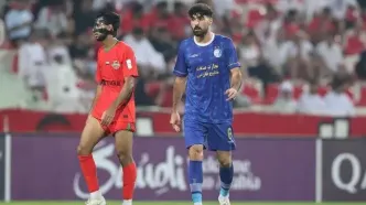 شکست استقلال برابر شباب الاهلی با درخشش سردار آزمون