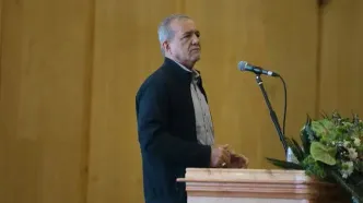 پزشکیان: قابل قبول نیست که به‌عنوان ایرانی و مسلمان در بهره‌برداری از دیگران عقب‌تر باشیم/ مدیران برای حل مسائل سراغ دانش و تجربه بروند