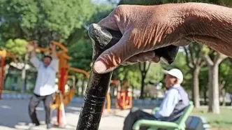 شرایط سخت پرستاری‌ کودکان و سالمندان/حتی یک شرکت هم ما را بیمه نکرد