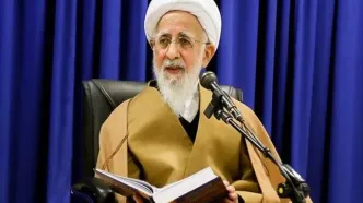 آیت‌الله جوادی آملی خطاب به قوه قضائیه: در خصوص گران کردن ارز، عدل را جاری کنید/ گاهی برای باران، ضجه لازم نیست؛ عدل شما کافی است