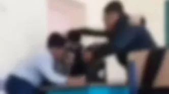 ضرب‌وشتم شدید یک معلم توسط چند دانش‌آموز در تبریز