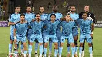 پوستر چادرملو به یاد اسطوره استقلالی‌ها: او تماشاگر افتخاری دیدار ماست +عکس