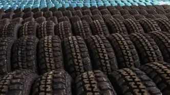 کشف انبار ۱۰۰ میلیارد تومانی لاستیک در شورآباد