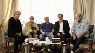 علی نصیریان در دیدار با مسئولان تئاتر: حواستان به جوانها باشد