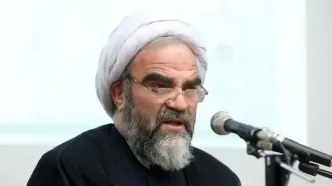 غرویان: مسئولان سخت‌گیری‌هایی را که موجب عسر و حرج مردم می‌شود، کنار بگذارند/ پیامبر هم فراتر از توان مردم از آن‌ها انتظار نداشت
