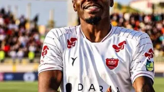باخت ۰-۳ مس شهربابک مقابل پرسپولیس؛ صدر سه قفله شد!