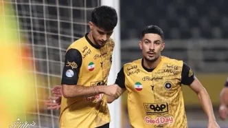 سپاهان ۶ - فجرسپاسی ۱/ سپاهان شیرازی‌ها را نابود کرد و به پرسپولیس رسید